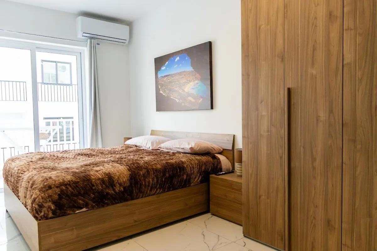 Brand New 3Br Apt In Gzira 0*,  Malta