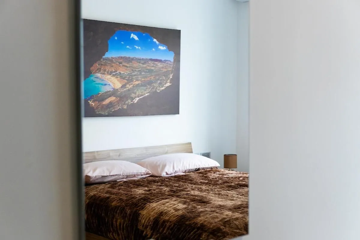 Brand New 3Br Apt In Gzira 0*,